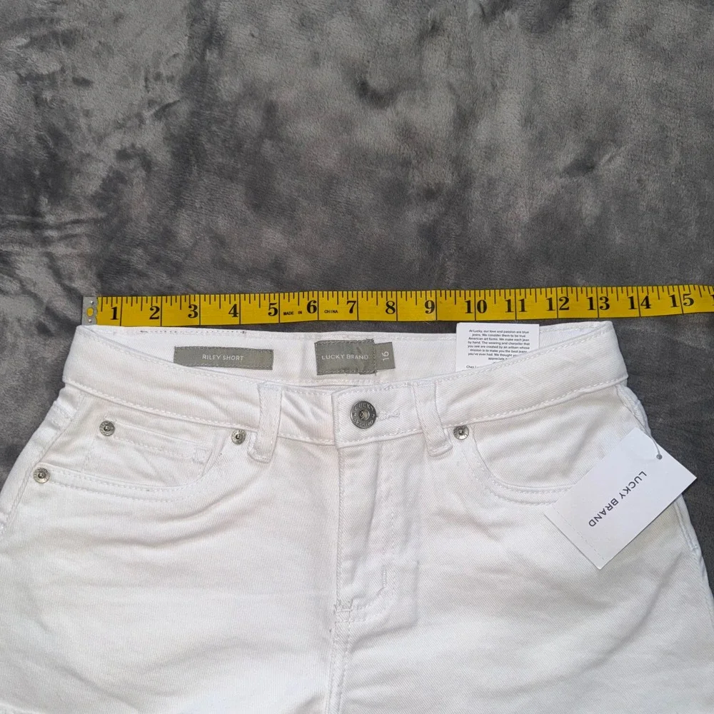 Lucky Brand‎ Riley Short Kids Girls 16 White Denim Slim Fit Stretch Frayed Hem